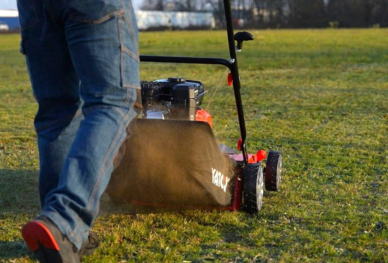 SCARIFICATOR/AERATOR 2ÎN1, PE BENZINA, 38CM