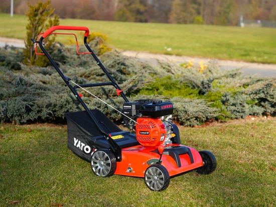 SCARIFICATOR/AERATOR 2ÎN1, PE BENZINA, 38CM