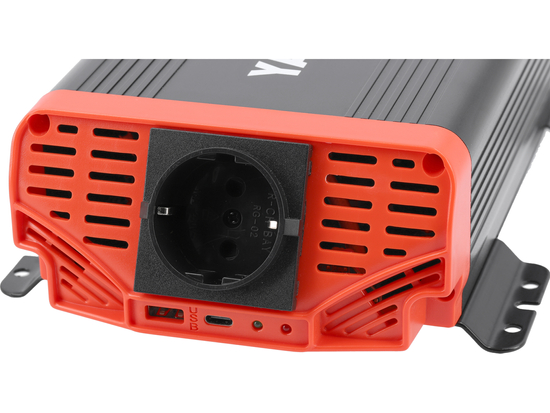 INVERTOR TENSIUNE 12V/230V 600W