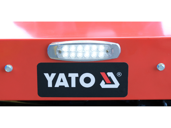 TRACTORAȘ TUNS IARBA, ZERO-TURN