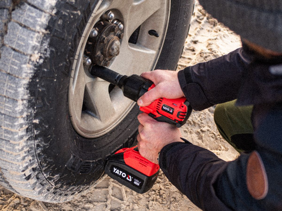 PISTOL DE IMPACT 18V 1/2'' 700NM, 1X3AH