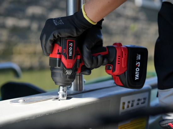 PISTOL DE IMPACT 18V 1/2'' 1200NM, 1X4AH