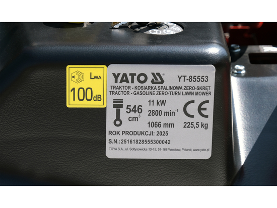 TRACTORAȘ TUNS IARBA, ZERO-TURN