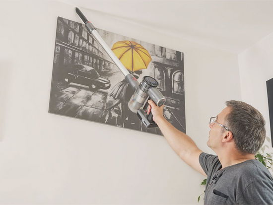 ASPIRATOR VERTICAL CU ACUMULATOR 200W