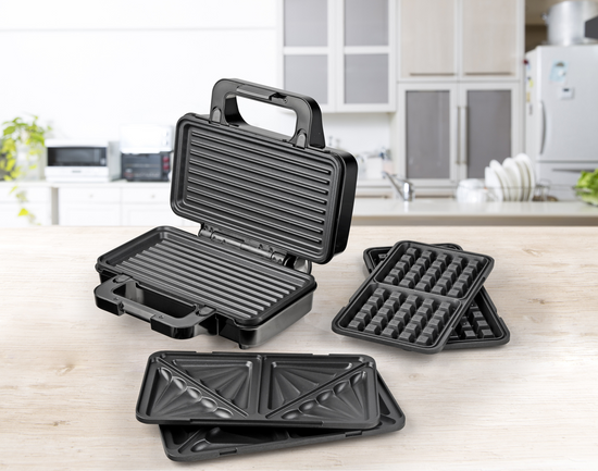 APARAT DE PREPARAT WAFFE, GRILL ȘI SANDWICH, 900W