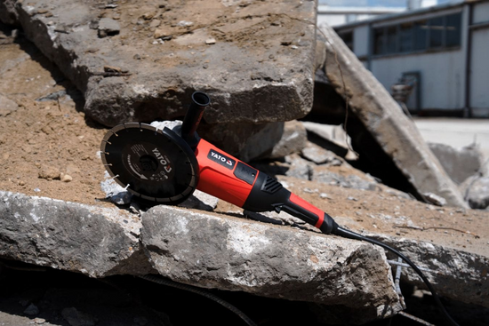 POLIZOR UNGHIULAR 230MM, 2800W