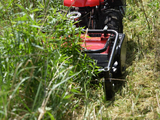 MAȘINĂ DE IARBĂ PT TRACTOR
