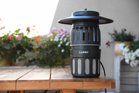 LAMPĂ UV-A, PENTRU INSECTE, CU VENTILATOR, 15W, IPX4