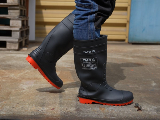 CIZME CAUCIUC, BOMBEU METALIC, MĂRIMEA 39