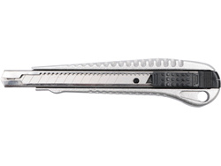 CUTTER LAMĂ 9MM