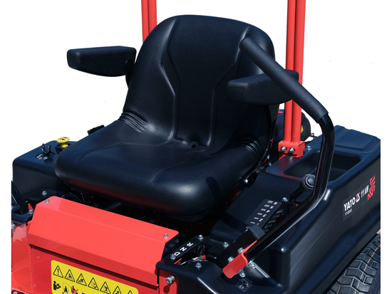 TRACTORAȘ TUNS IARBA, ZERO-TURN