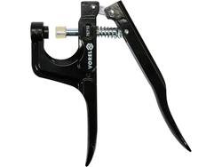 PRESĂ MANUALĂ PENTRU PERFORAT PLASTIC