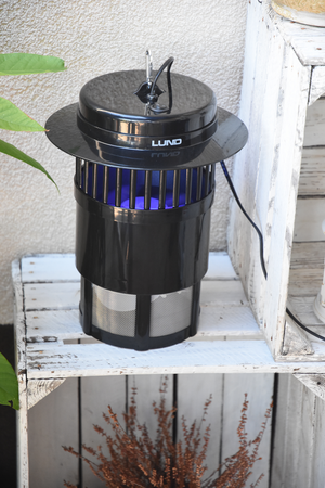 LAMPA INSECTE CU VENTILATOR, UV-A 20W