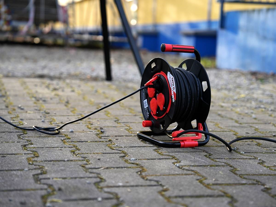 PRELUNGITOR 30M PE TAMBUR ,16A