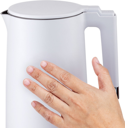 FIERBĂTOR ELECTRIC 1,5L ALB, COOL TOUCH