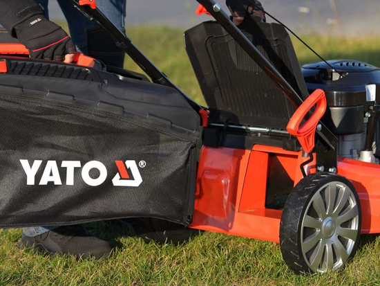 MAȘINĂ DE TUNS IARBA, PE BENZINĂ, CU AUTOPROPULSIE, 53CM, 3 ROȚI