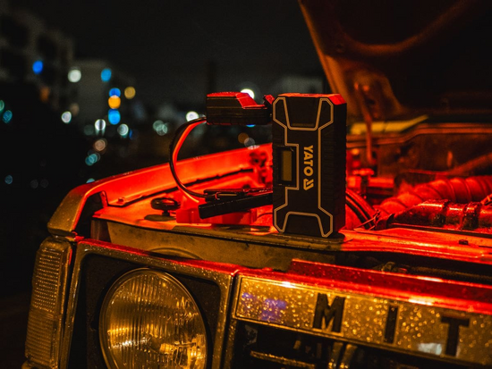 ROBOT DE PORNIRE / POWER BANK, 12000MAH, DISPLAY LCD