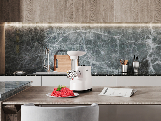 MAȘINĂ DE TOCAT CARNE, 350W