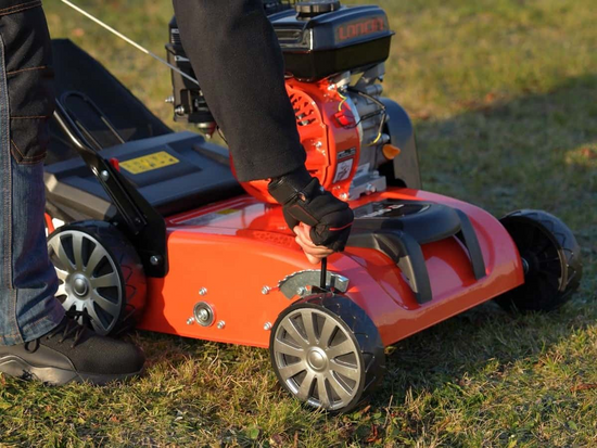SCARIFICATOR/AERATOR 2ÎN1, PE BENZINA, 38CM