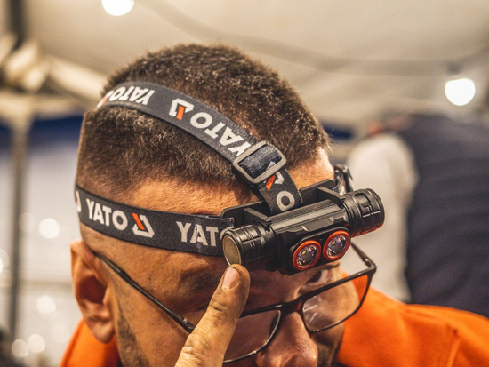 LAMPĂ FRONTALĂ CU ACUMULATOR 3000LM