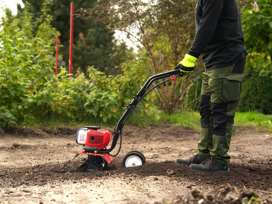 MOTOSAPĂ PE BENZINĂ, MOTOR 2 TIMPI