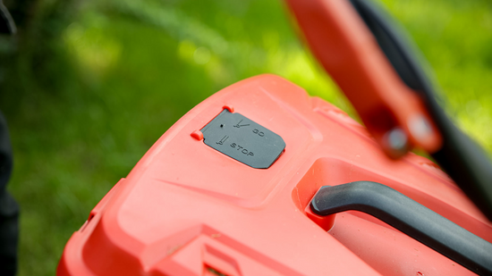 MAȘINĂ DE TUNS IARBA 43CM 2X18V, 2X4AH