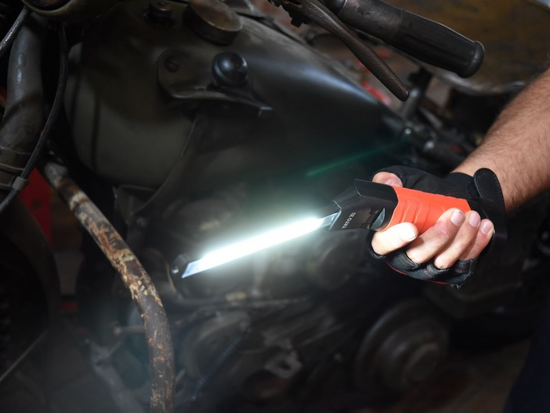 LANTERNĂ CU ACUMULATOR, 5+3W, 600/260LM, USB