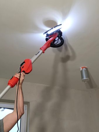 MAȘINĂ ȘLEFUIT PEREȚI 820 W