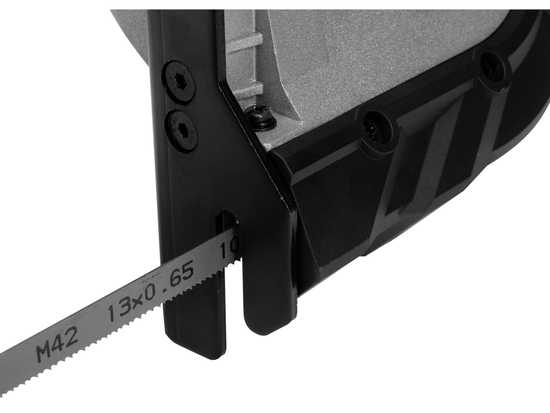 FIERĂSTRĂU CU BANDA 18V, FĂRĂ ACUMULATOR