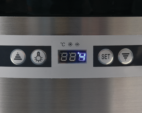 VITRINĂ FIRGORIFICĂ PRĂJITURI, 100L, 48X48X103CM